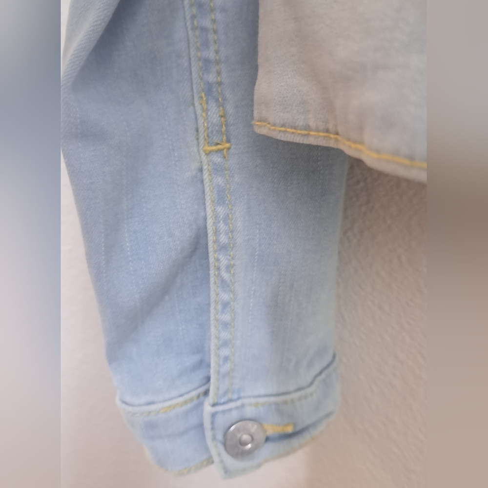 LuLaRoe Denim Jacket Women Size Small Light Wash Embroidered Jean Trucker Jacket - Picture 8 of 10